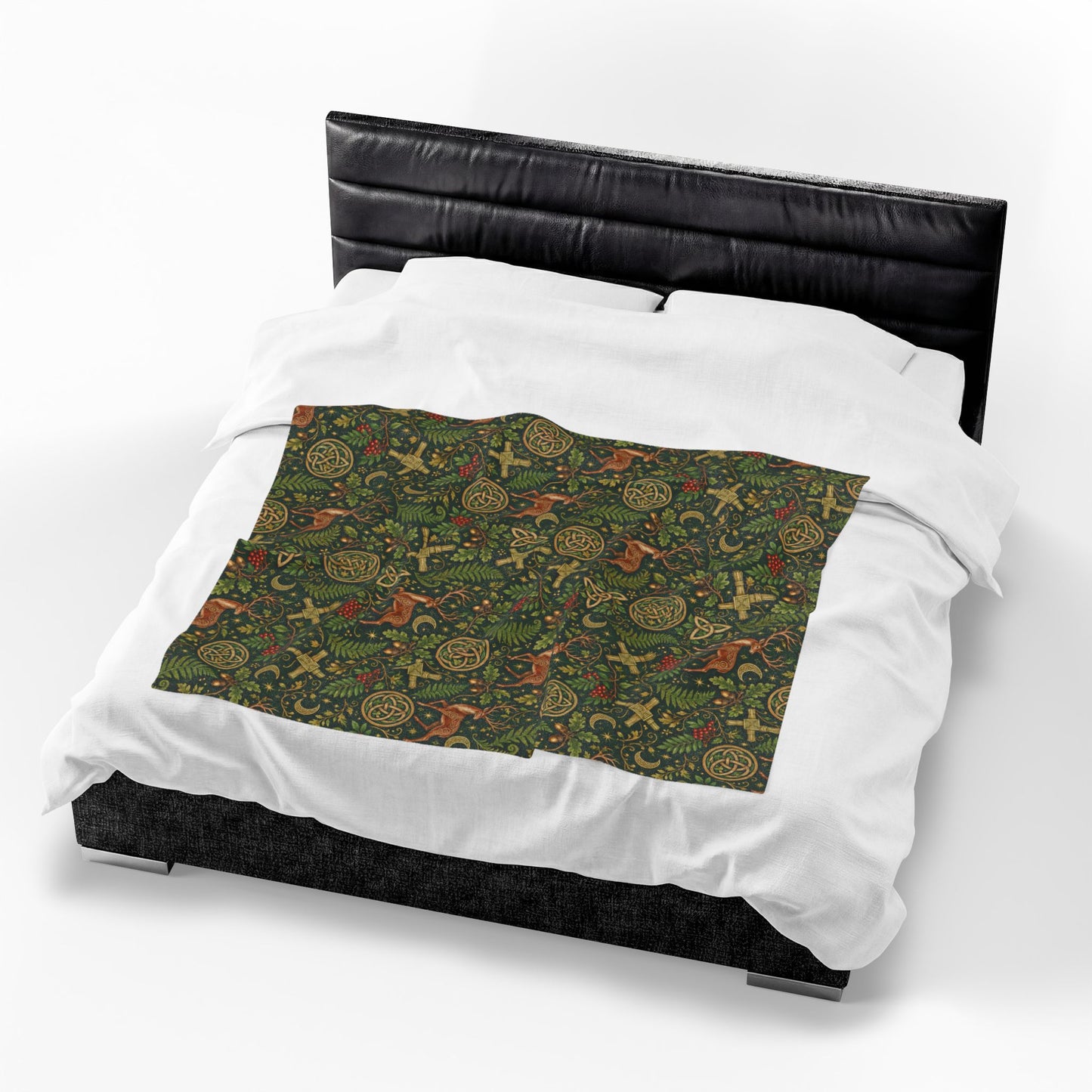 Imbolc Brigid’s Cross Velveteen Plush Blanket – Lightweight Celtic Stag Throw