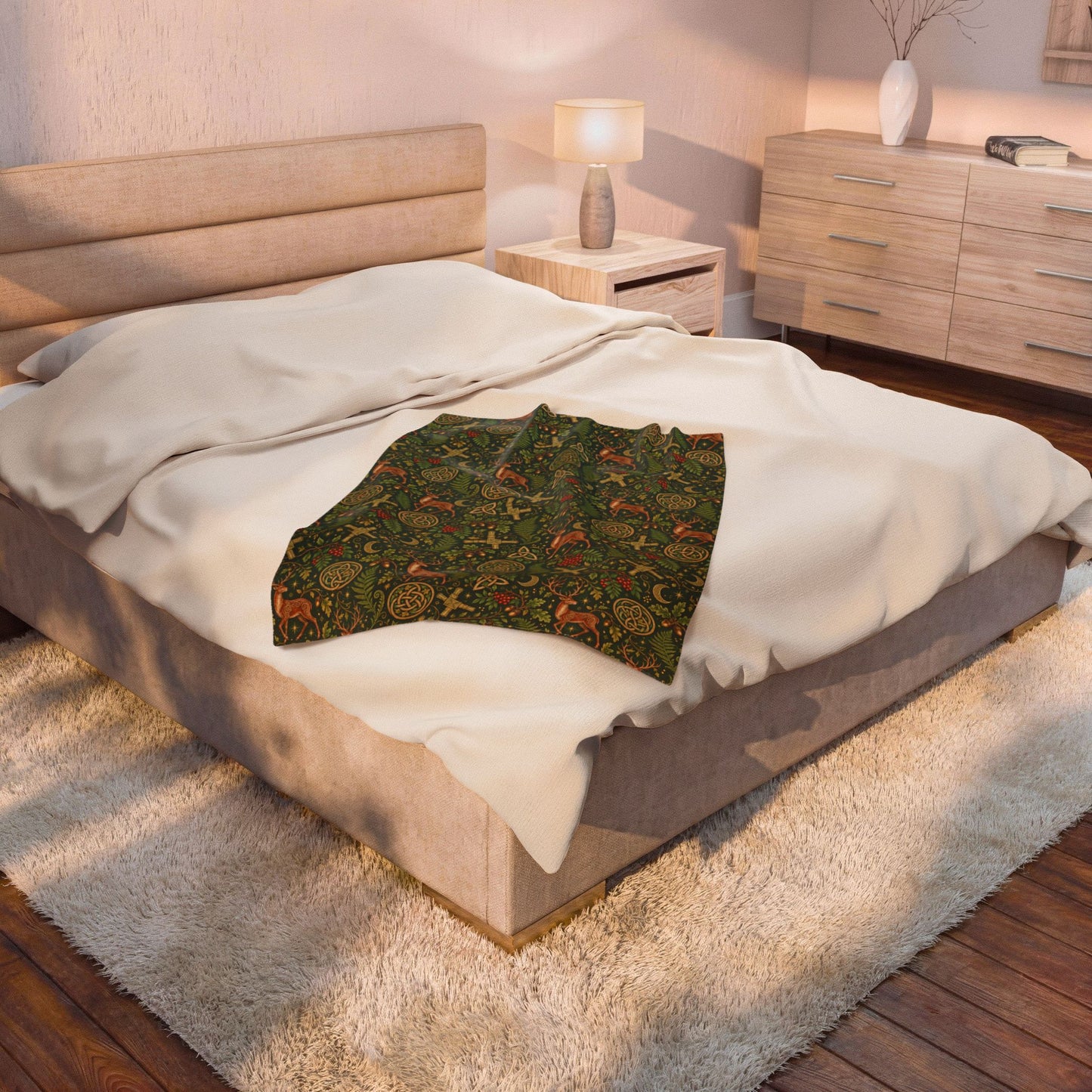 Imbolc Brigid’s Cross Velveteen Plush Blanket – Lightweight Celtic Stag Throw