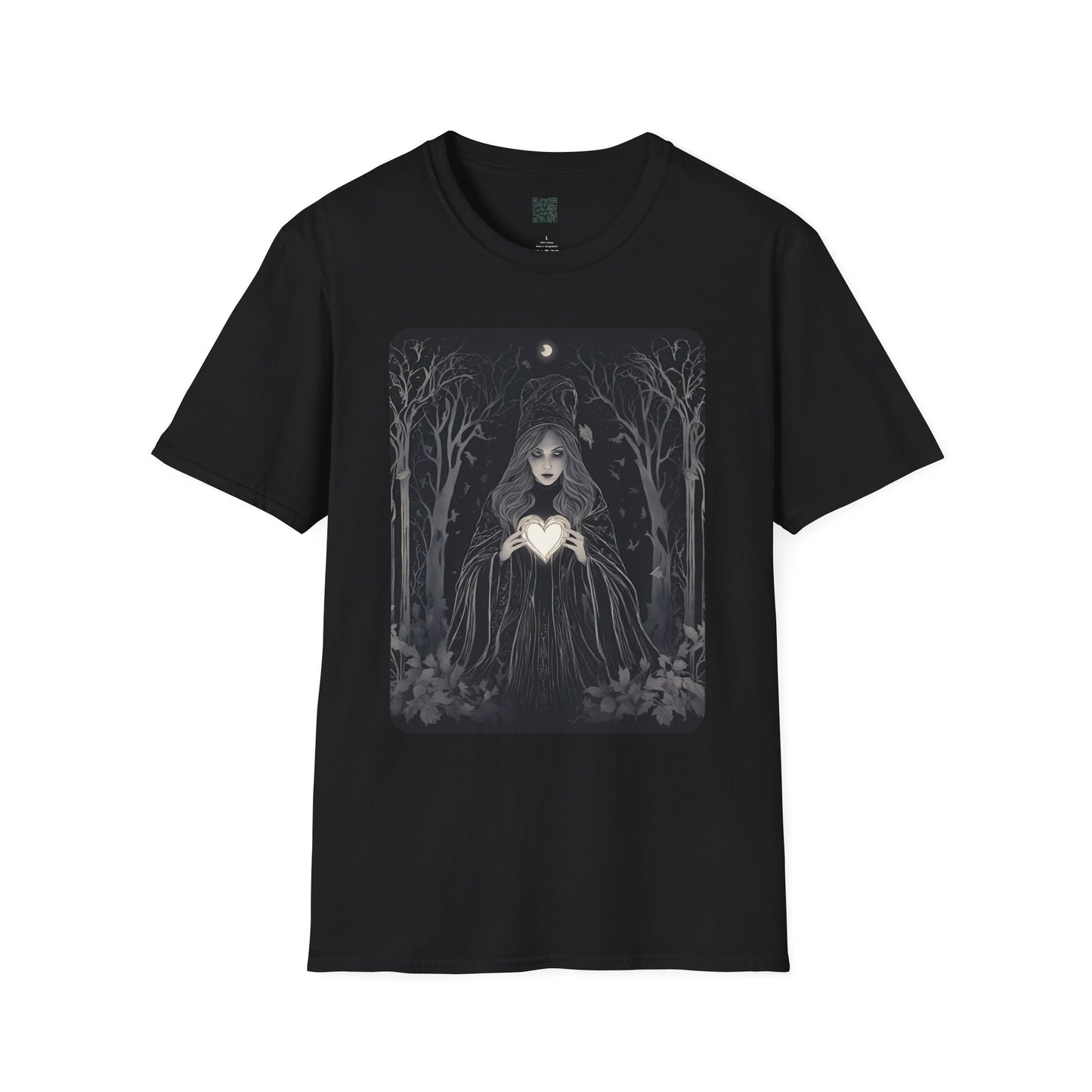 Hecate Greek Goddess, Mystical Heart Unisex T-Shirt, Gothic Style Tee, Crossroads, Magic, and Witchcraft Casual Wear, Vintage Aesthetic - Divine Mystic Moons