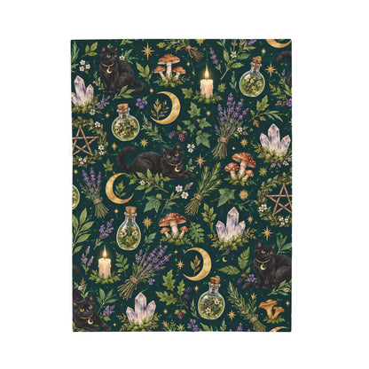 Green Witch Black Cat Velveteen Plush Blanket – Botanical Moon & Crystal Throw