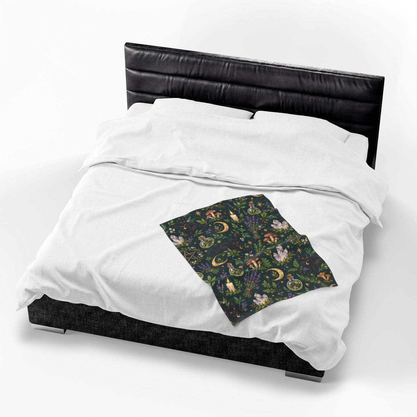 Green Witch Black Cat Velveteen Plush Blanket – Botanical Moon & Crystal Throw